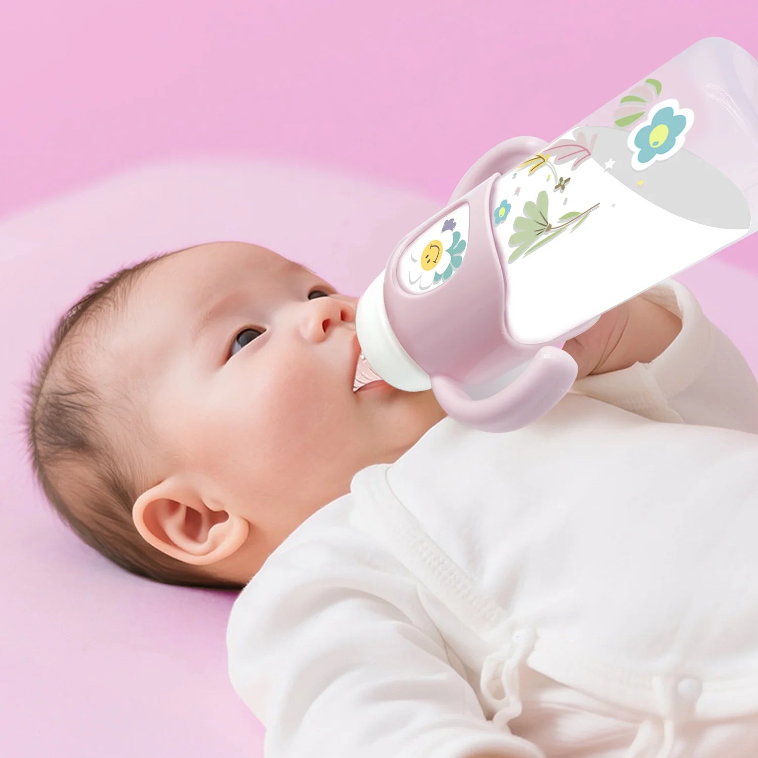 250ml  Baby bottle standard caliber silicone mouth baby cartoonwith handle newborn drinking water anti-fall pp bottle