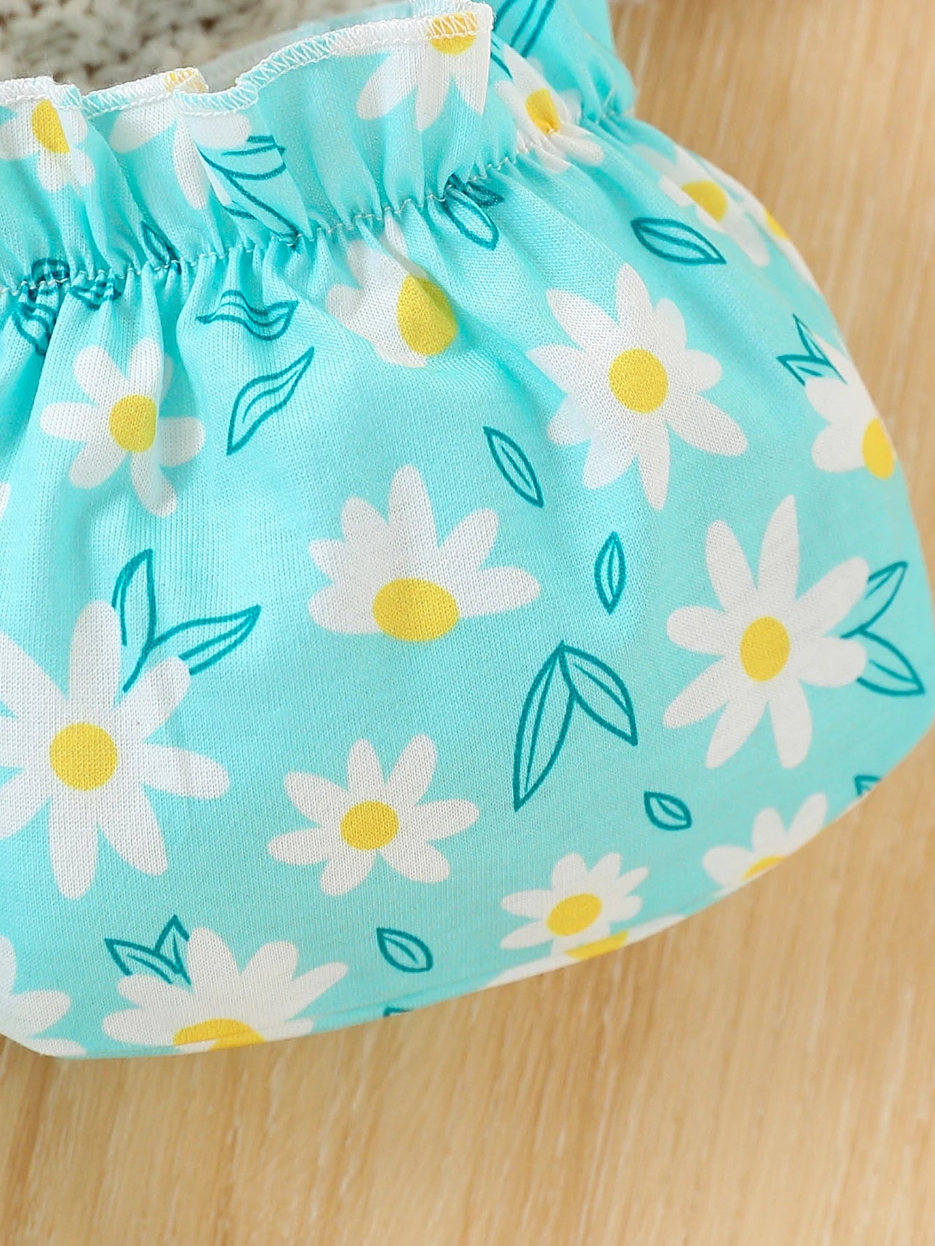Barboteuse Bébé Fille Fleurie – Combinaison à Bretelles & Sac Assorti