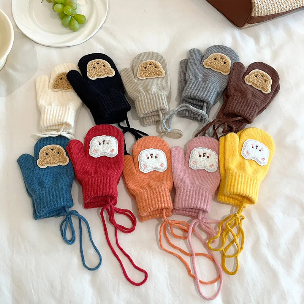 Moufles bébé avec motifs animaux