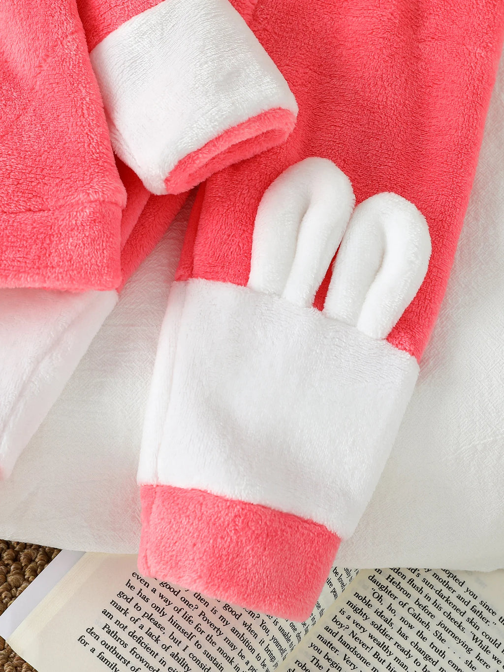 2025 New Style Baby Girls Autumn/Winter Pink Plush Hoodie Sweatshirt Cartoon Cat & Trousers For 1-3Y Casual Cute Set