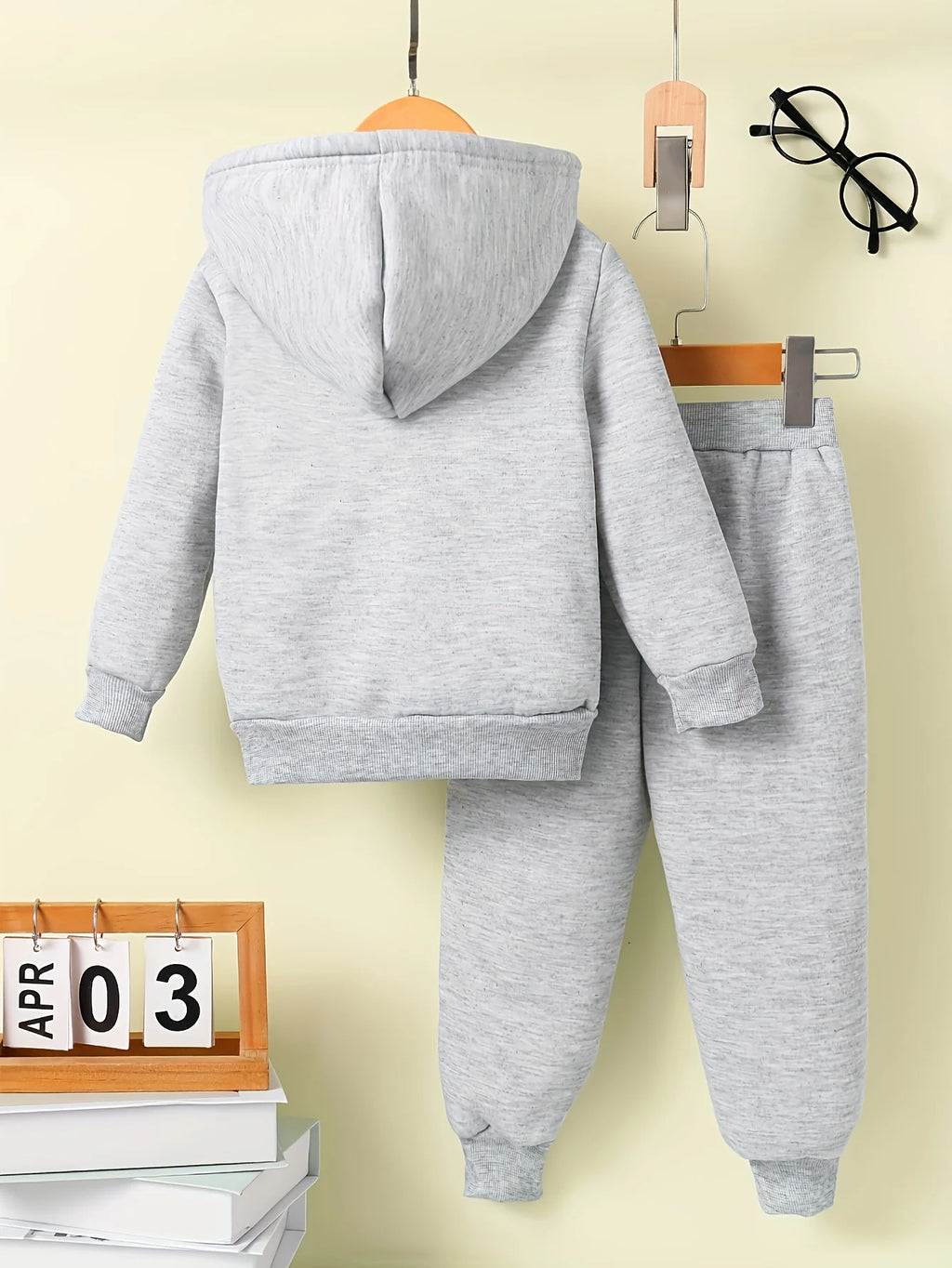 Ensemble Bébé – Sweat + Pantalon Polaire