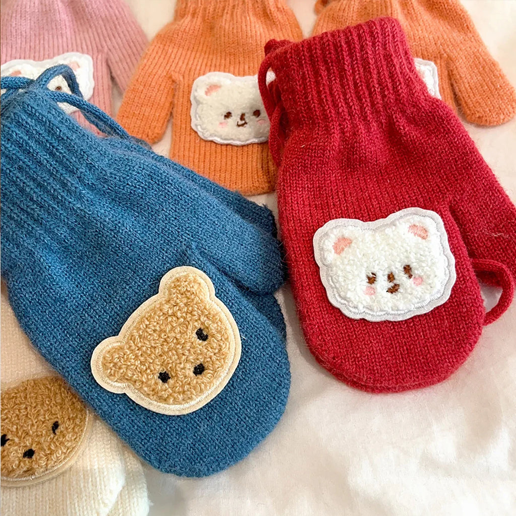 Moufles bébé avec motifs animaux
