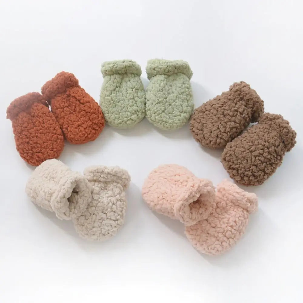 Moufles Bébé – Douceur et Chaleur