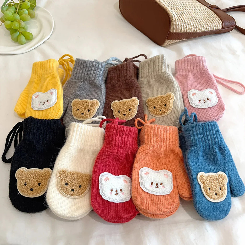 Moufles bébé avec motifs animaux