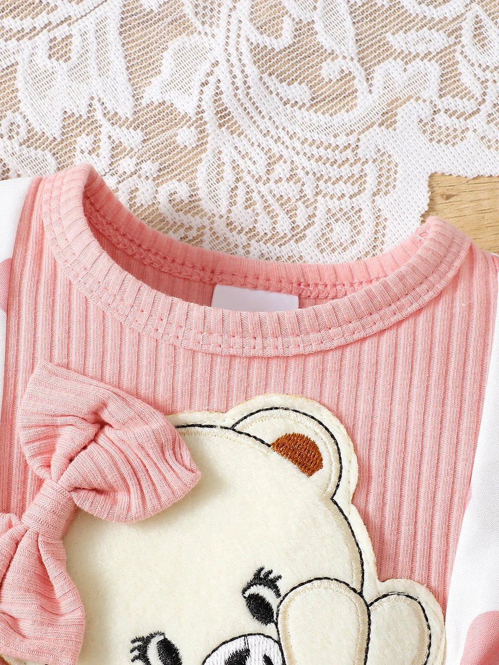 Robe Bébé Fille – Pois & Broderie Ours