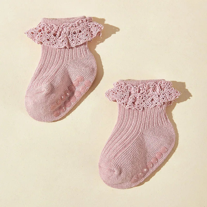 Lot 6 Chaussettes Bébé – Dentelle Mignonne