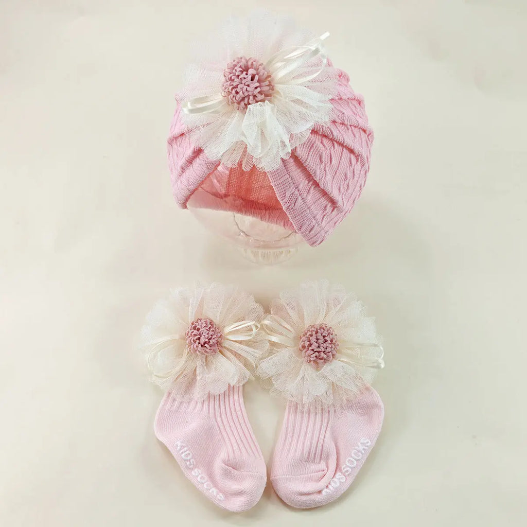Ensemble Bébé Fille – Bonnet Nœud & Chaussettes