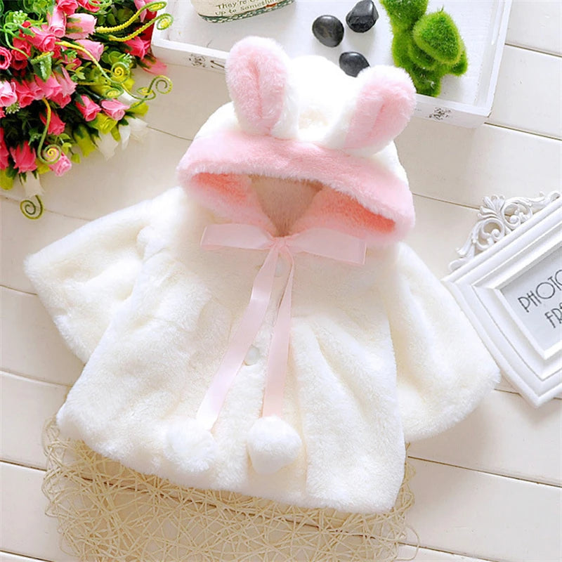 Cape Bébé Fille – Lapin Douillet