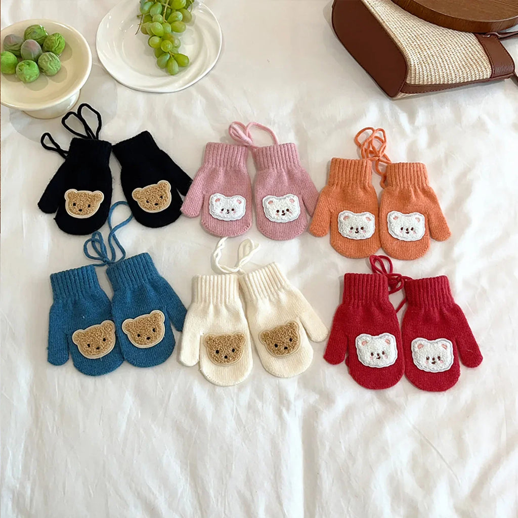 Moufles bébé avec motifs animaux